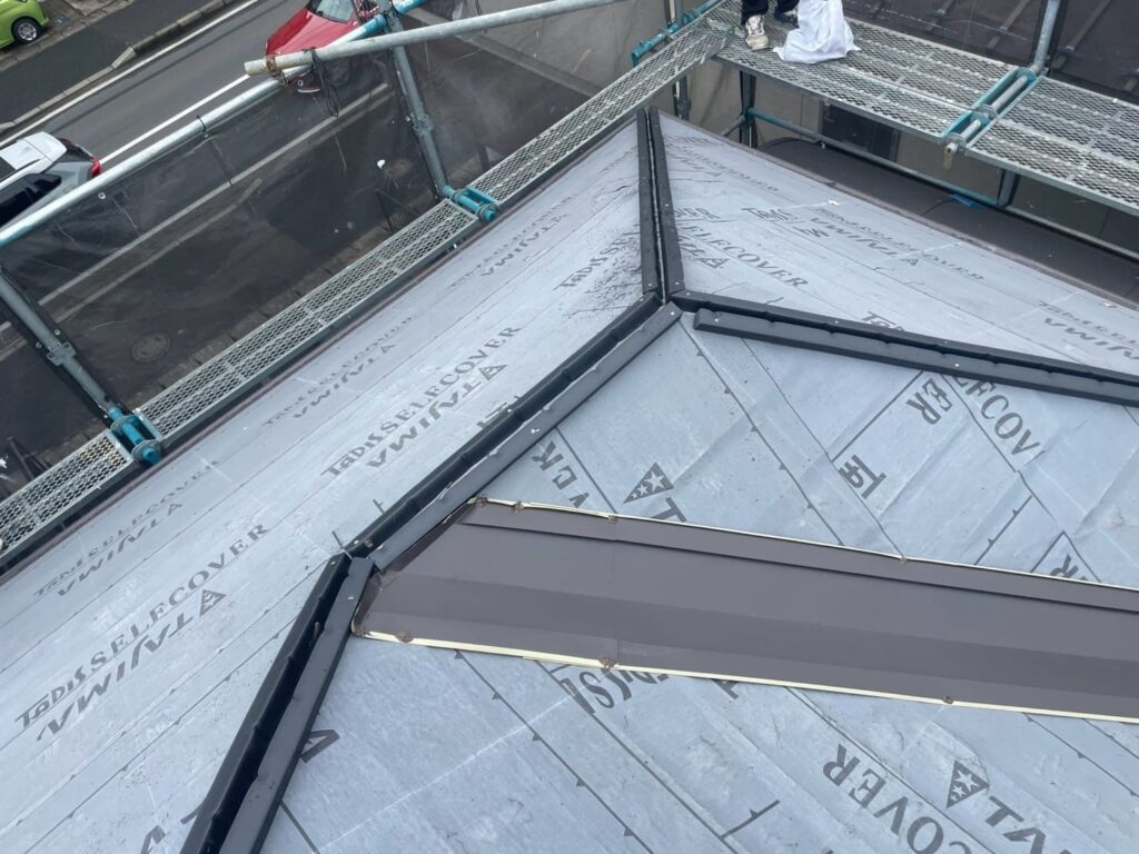 千葉市花見川区＿防水シート張り