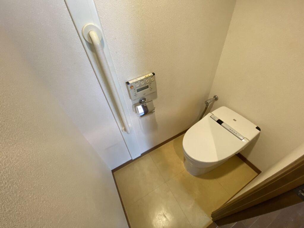 東京都新宿区＿トイレ工事前
