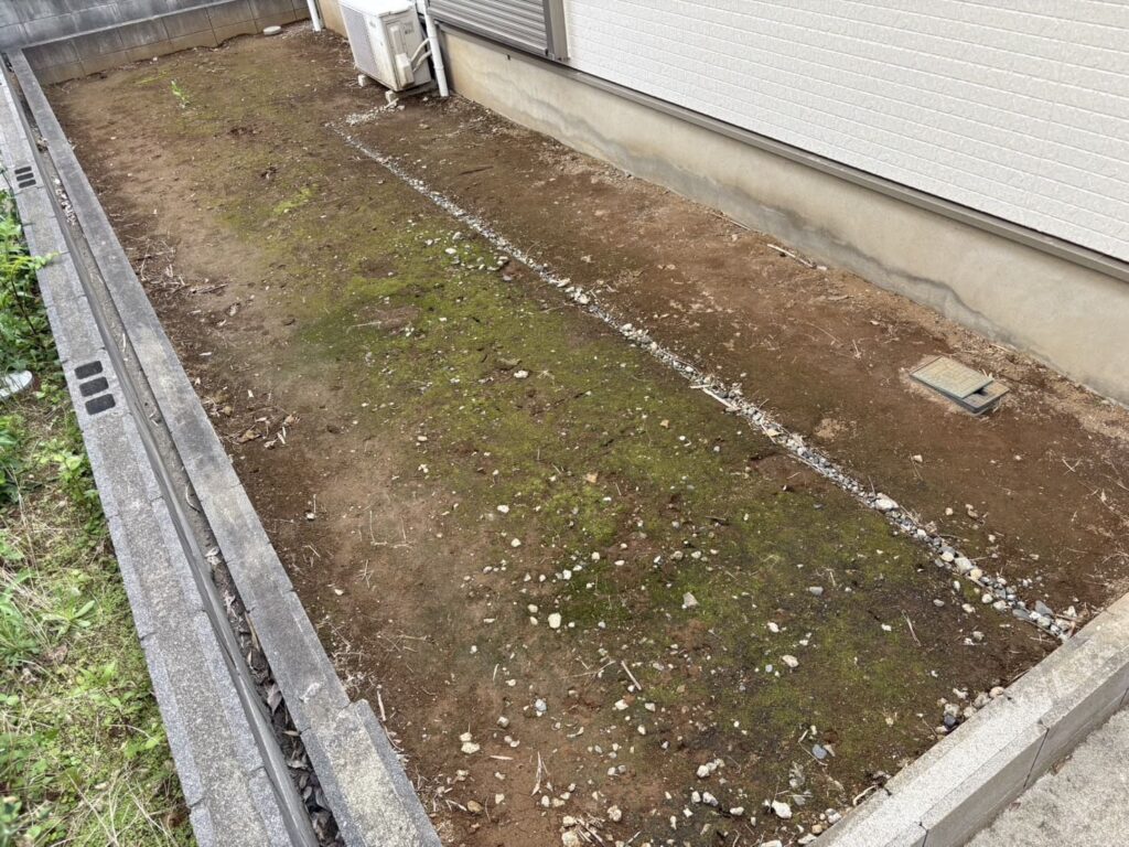 千葉県佐倉市＿砂利敷き工事①