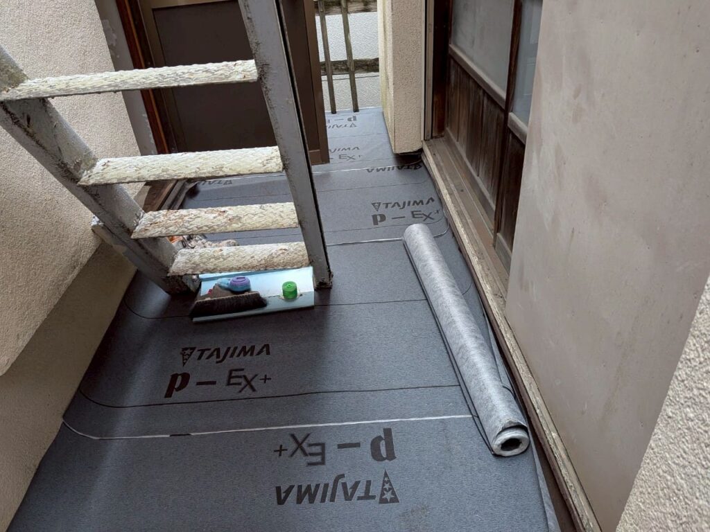 東京都墨田区＿防水シート設置